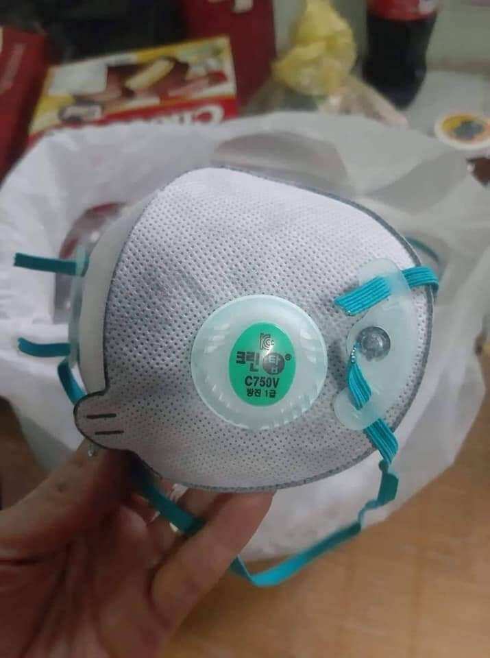 Khẩu trang C750V Han Quốc có van thở, chống độc, chống bụi