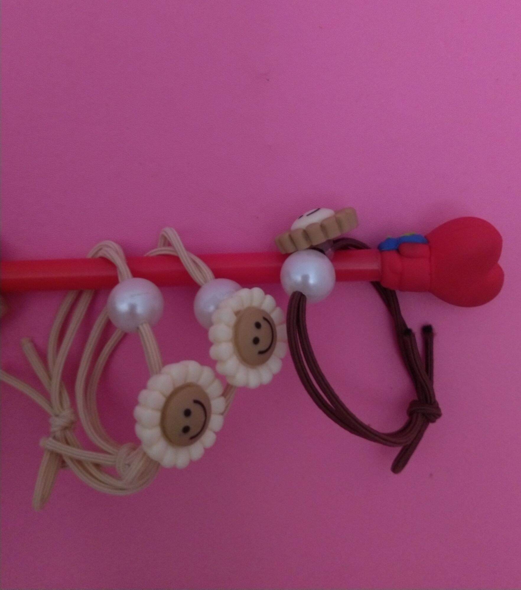 Set 3 cột tóc mặt cười trái màu ngẫu nhiên