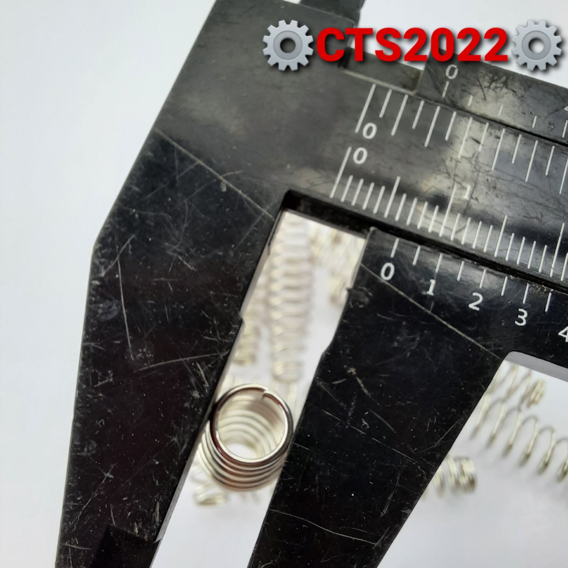 Lò xo nén 2 đầu tóm nhỏ phi 6.5mm