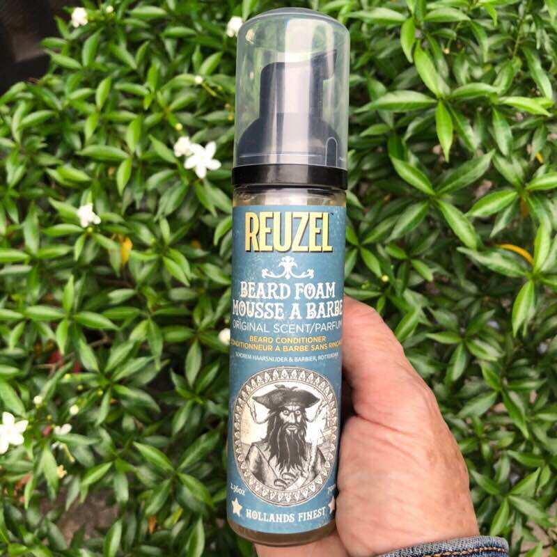 Bọt dưỡng ẩm và khử mùi râu Beard Foam Reuzel 70ml