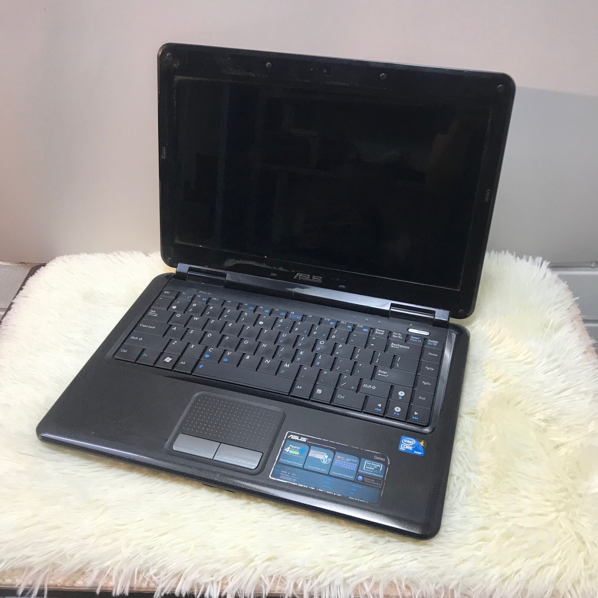 Laptop Asus Văn Phòng Học Tập Ram 4Gb, Camera Và Mic, Pin Mới ( Mới 97%)