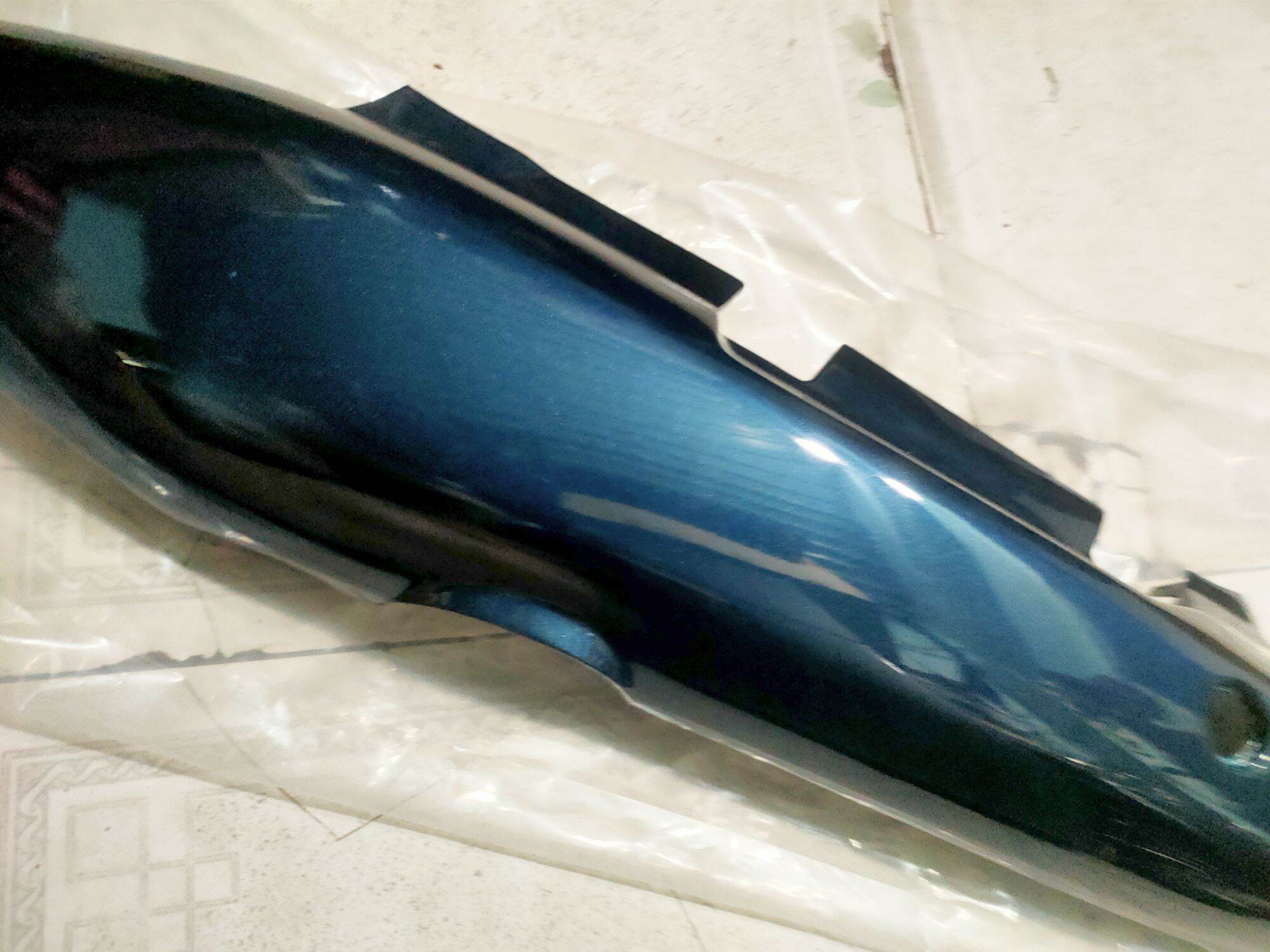 Cặp ốp sườn sau Suzuki viva 110