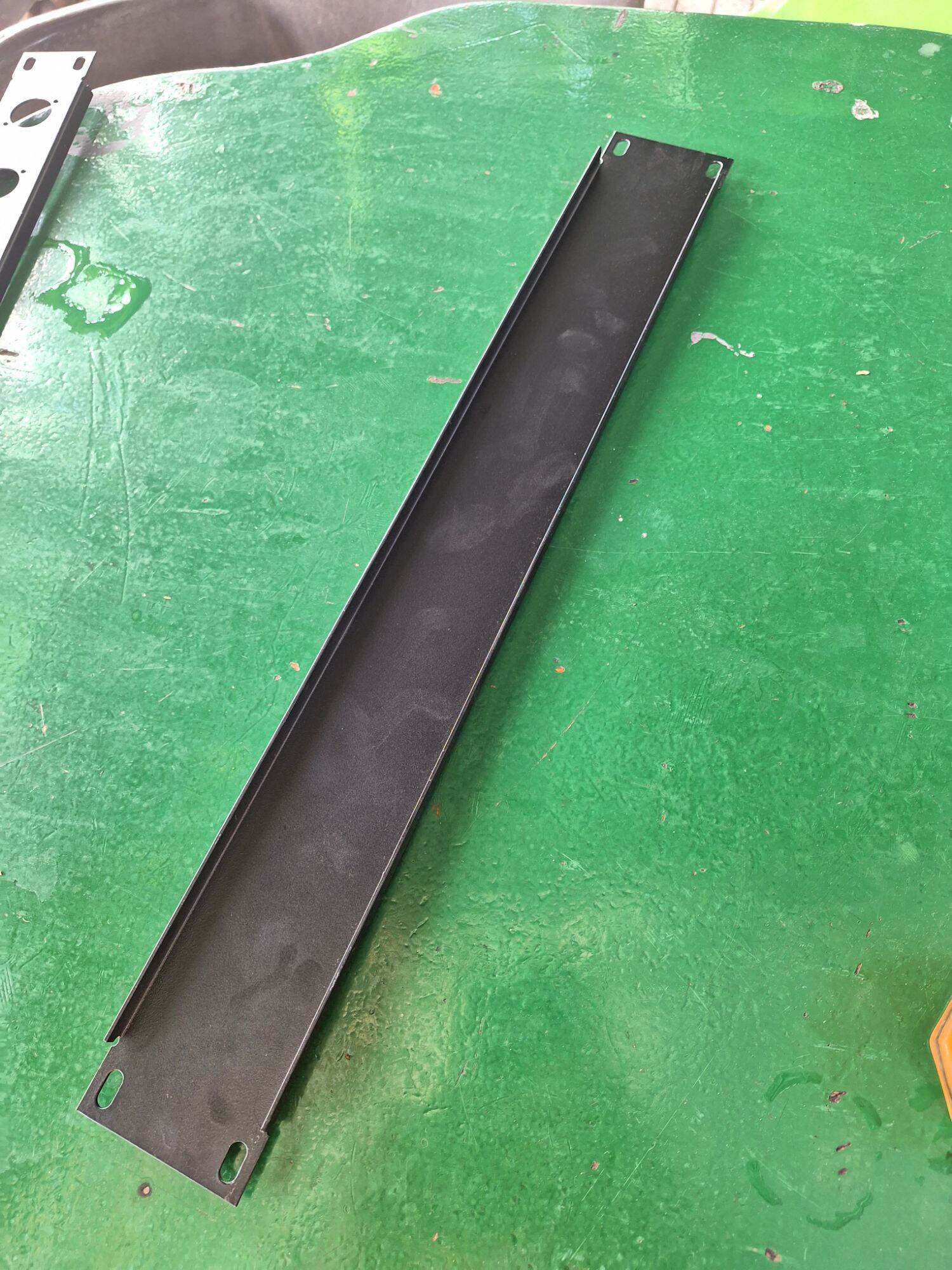 35k/ thanh ,Thanh blank panel 2u -Tấm che 2u
