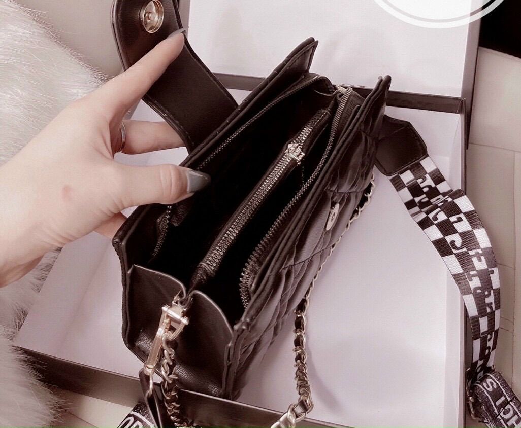 Túi đeo chéo nữ chất liệu da bản 2 dây size 18
