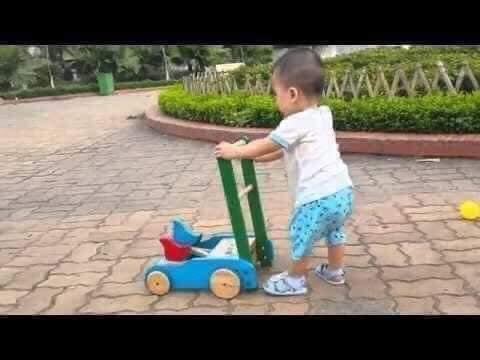 Xe gà tập đi cho bé hàng Việt Nam