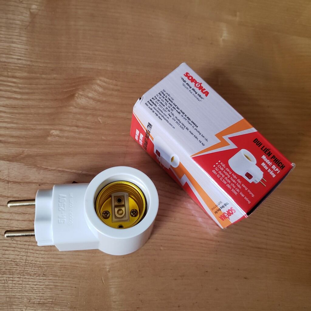 Đui đèn liền phích cắm có công tắc Sopoka
