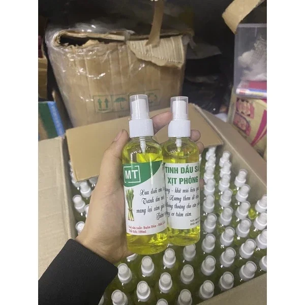 Compo 5 chai sịt chanh xả 100ml đuổi muỗi dán kiến thơm phòng