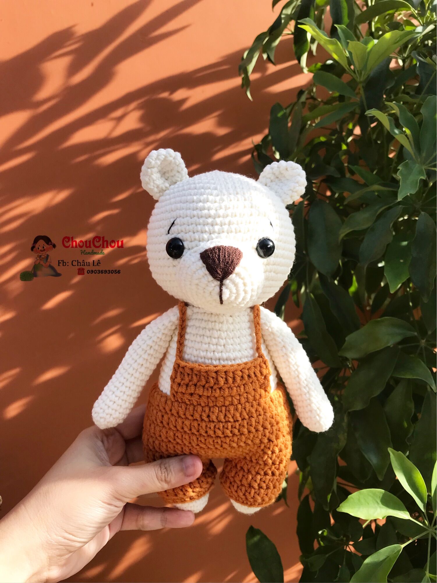 Thú len nhồi bông handmade - Gấu mặc yếm (23 cm)