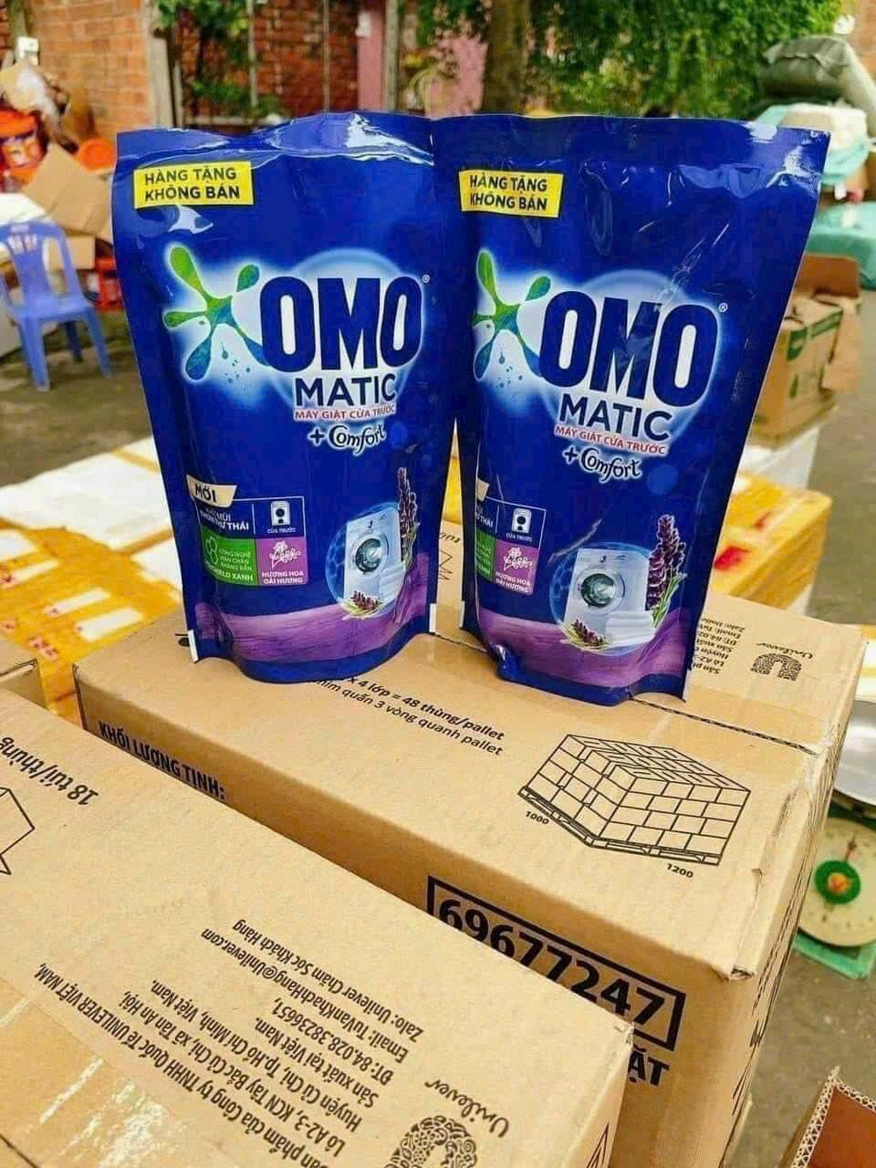Nước giặt Omo Matic hương Comfort