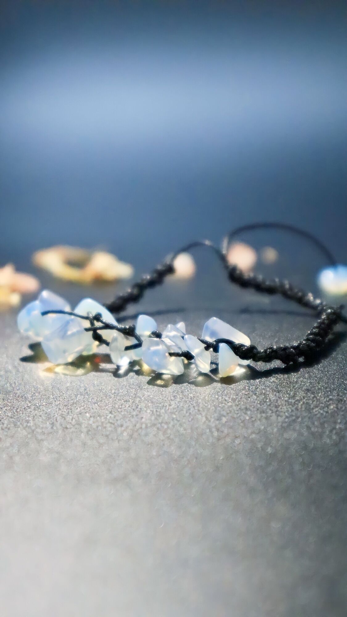 Vòng đá Moonstone (Đá mặt trăng)