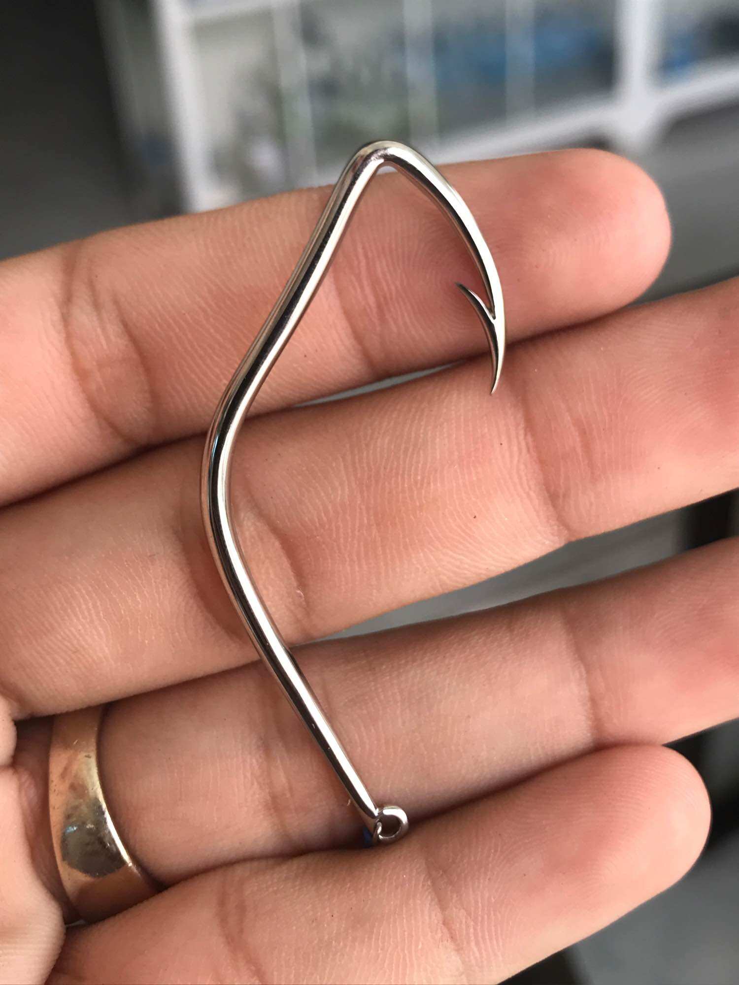 Lưỡi câu lóc