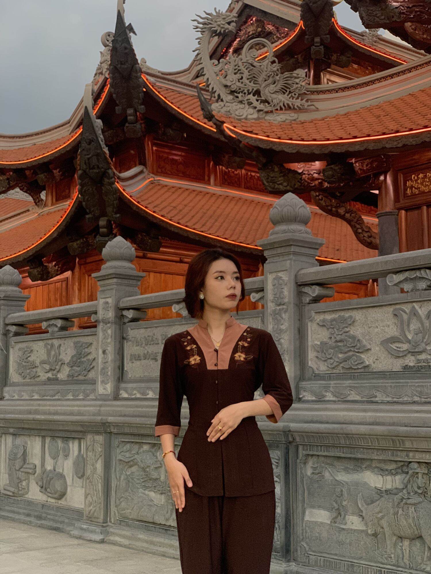 ĐỒ LAM ĐI CHÙA MẪU NỮ THUN PHỐI CHỮ Y LOẠI 1