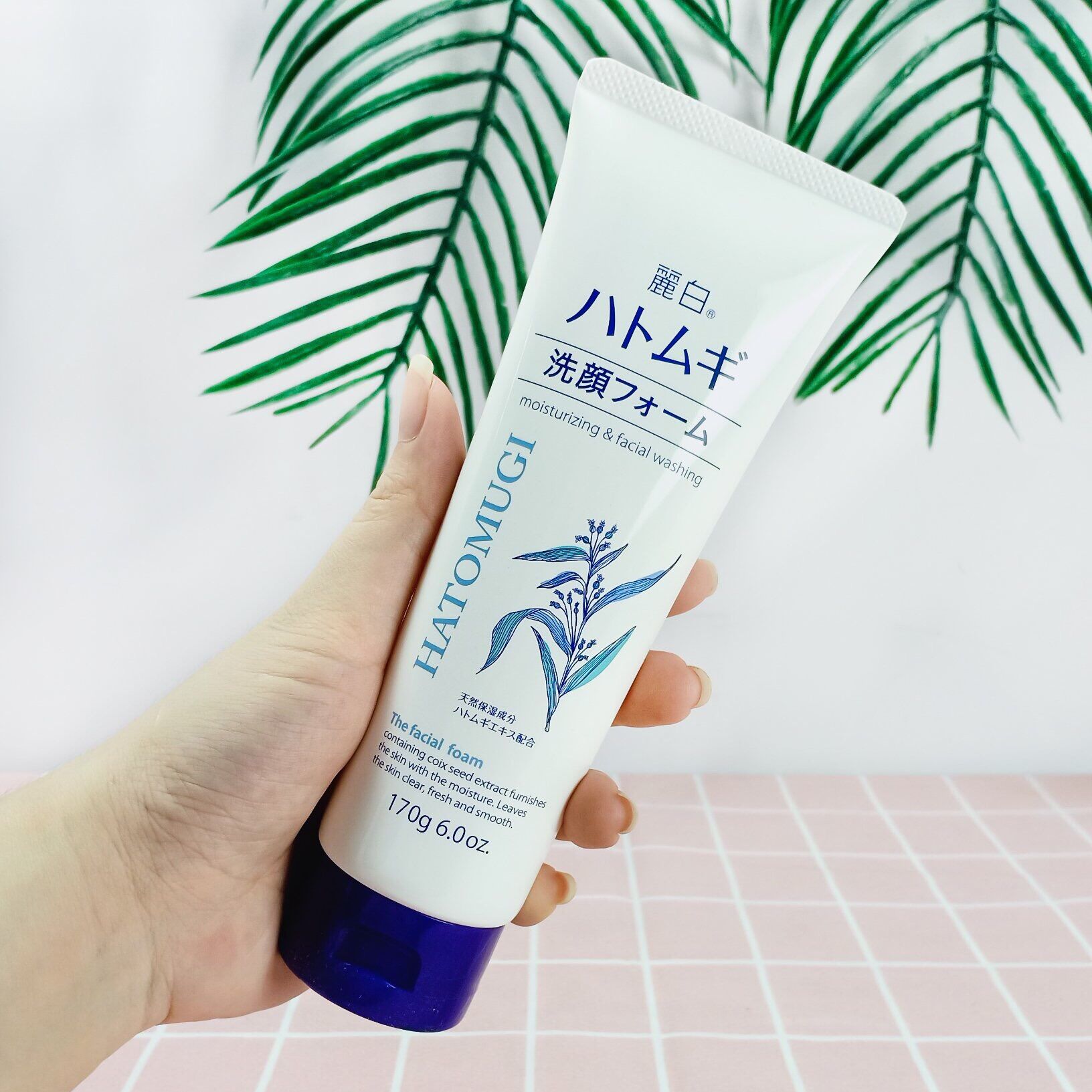 Sữa rửa mặt trắng da Hatomugi Nhật Bản 170gr