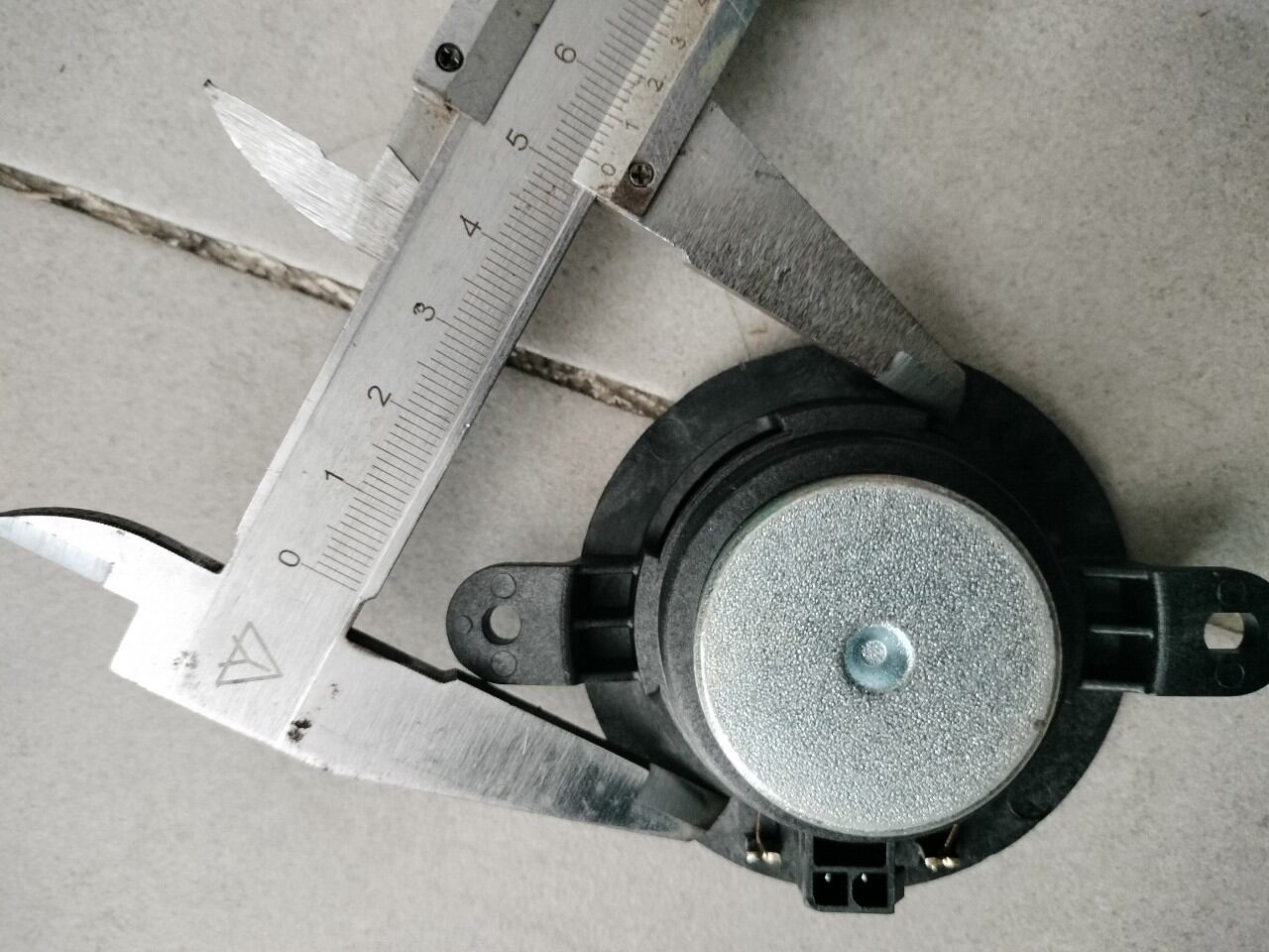 loa 6cm mid bass bãi