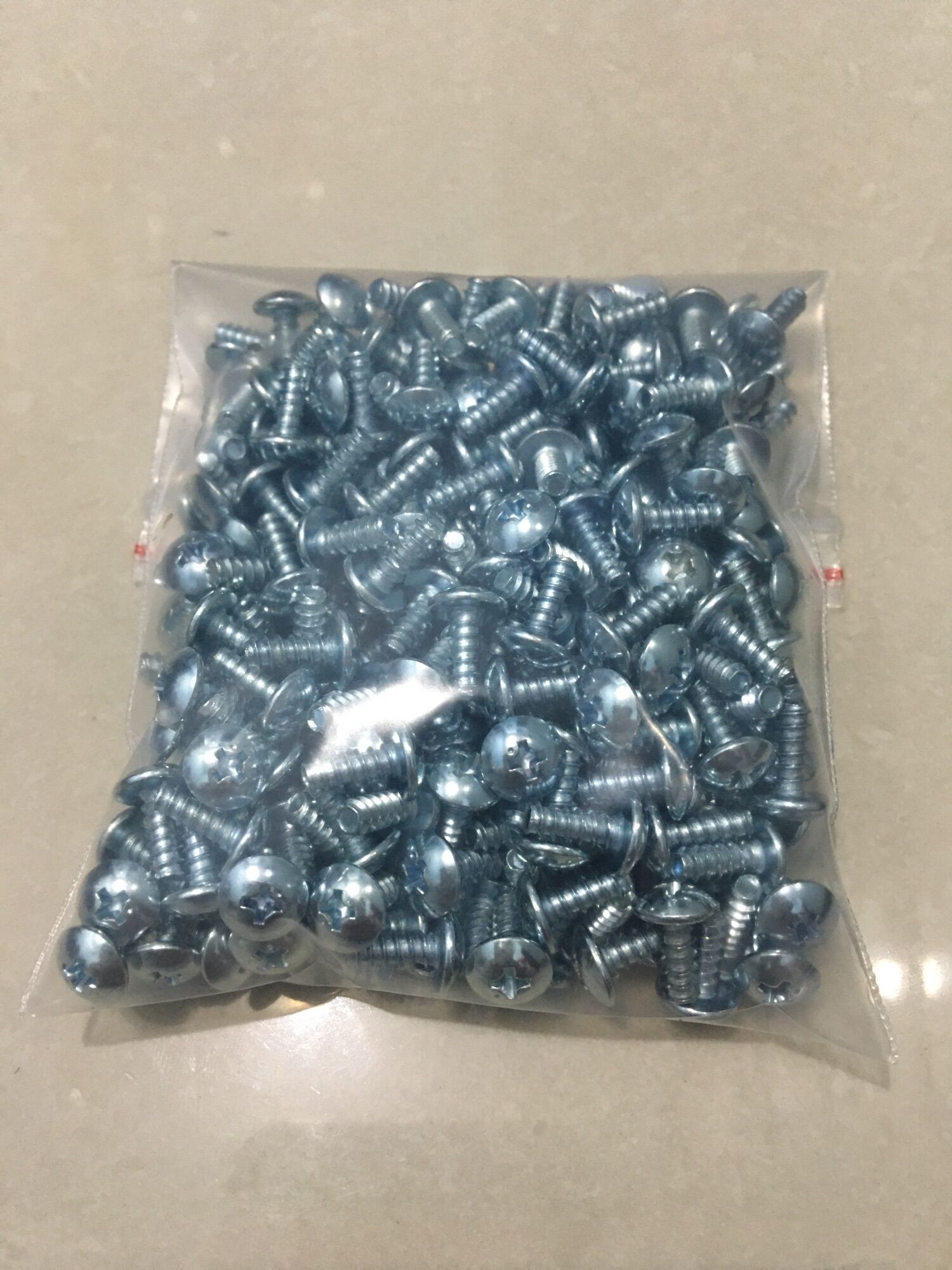 Vít bắt đầu lạnh dài 1,2cm