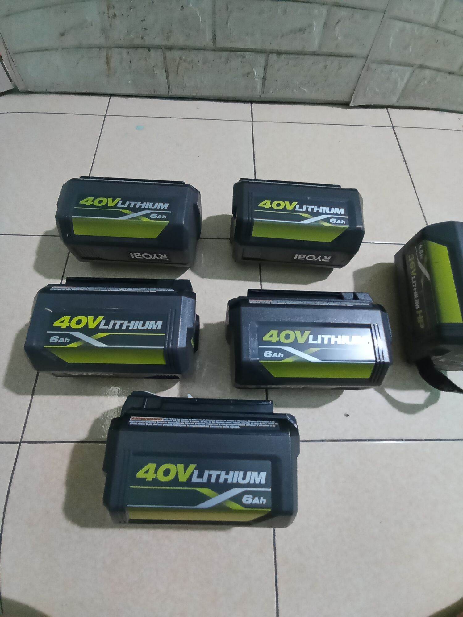 pin 40v 6ah . hàng mỹ xài lướt