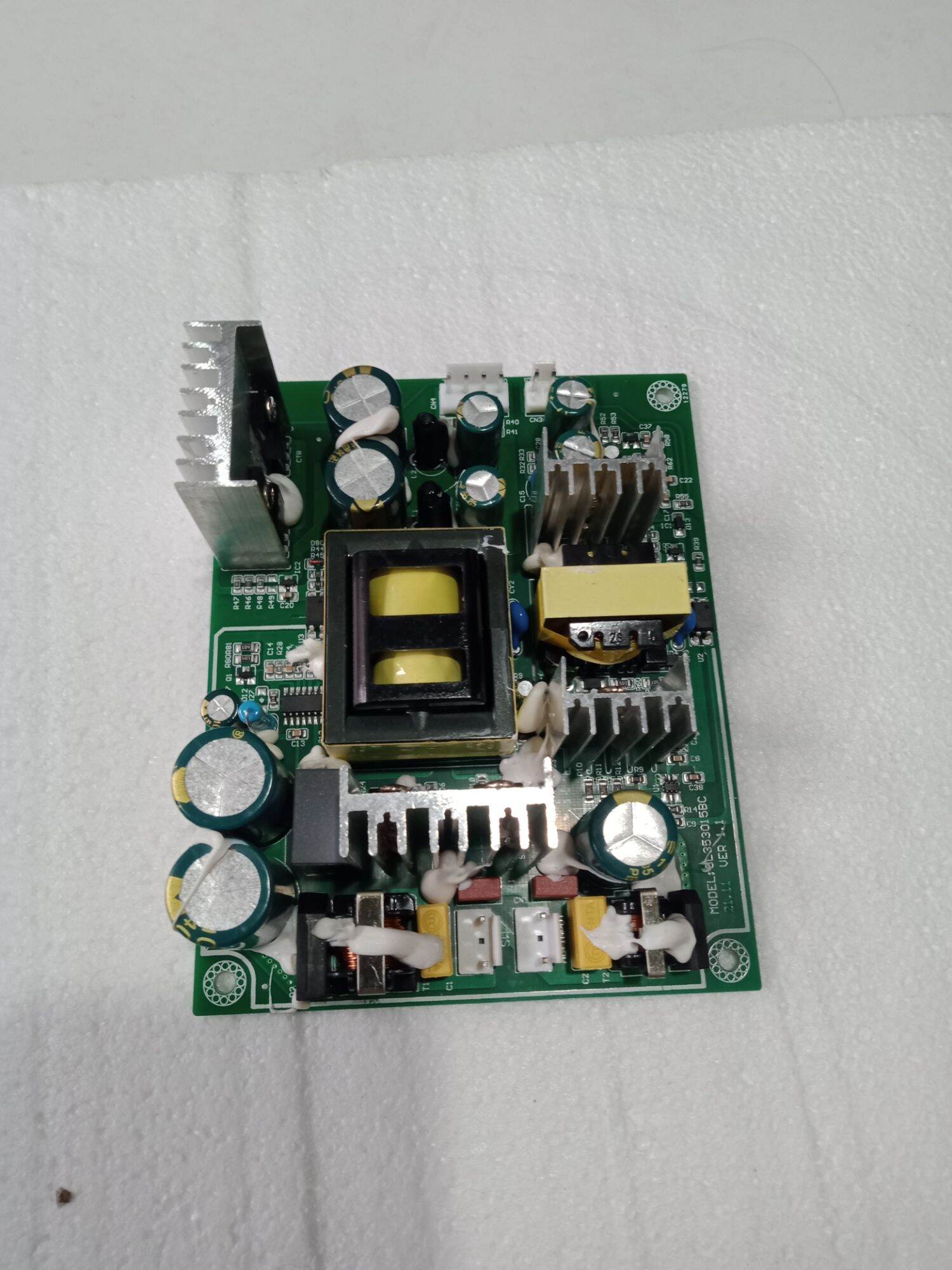 mạch nguồn loa kéo 35v đôi 15v đơn