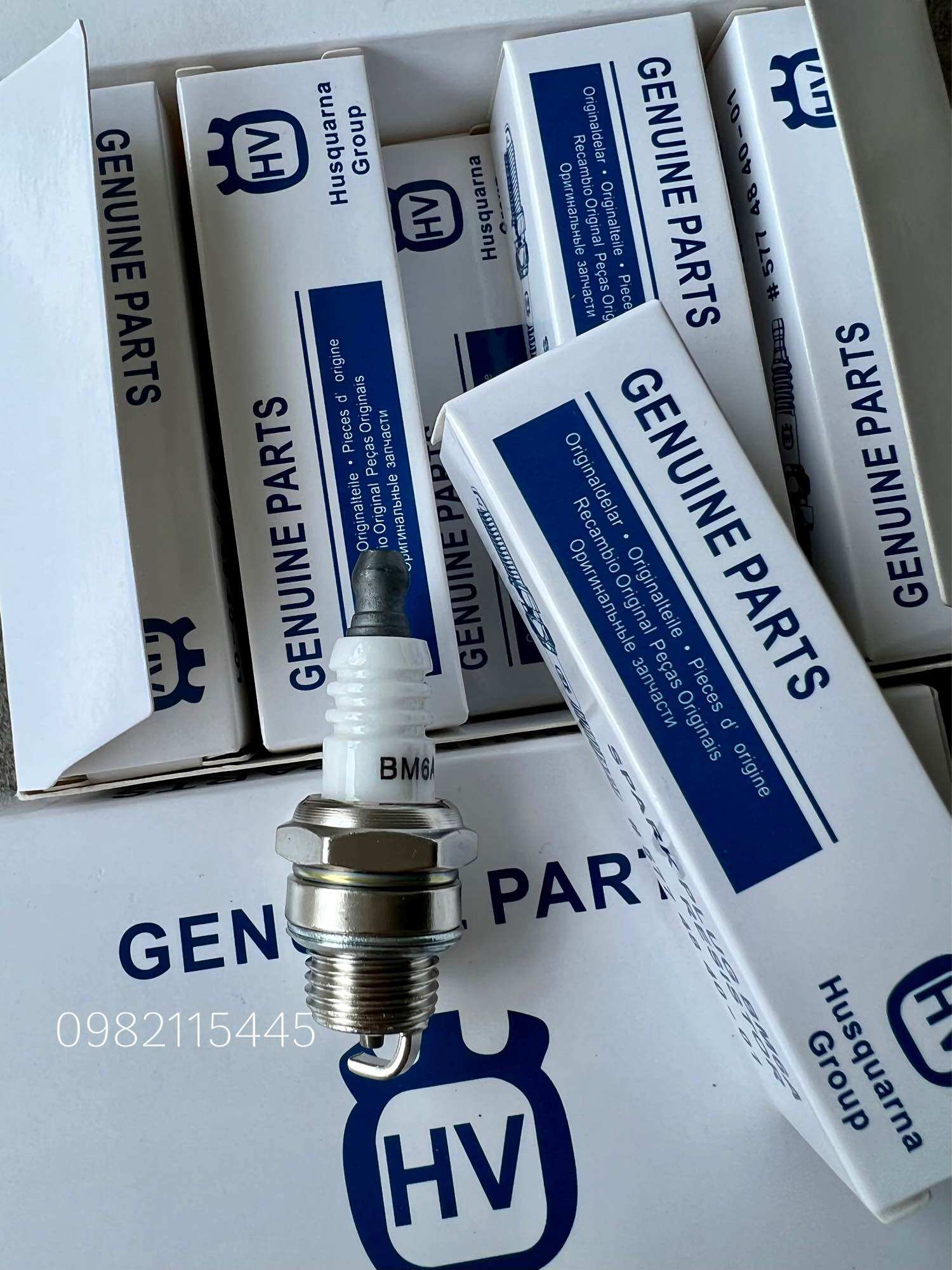 Bugi máy cắt cỏ 2 thì Husqvarna