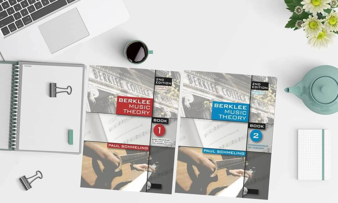 Sách bài tập lý thuyết âm nhạc 

berklee music theory book