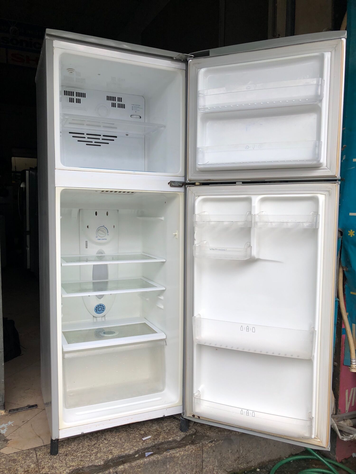 Tủ lạnh cũ LG 210 lít bán HCM