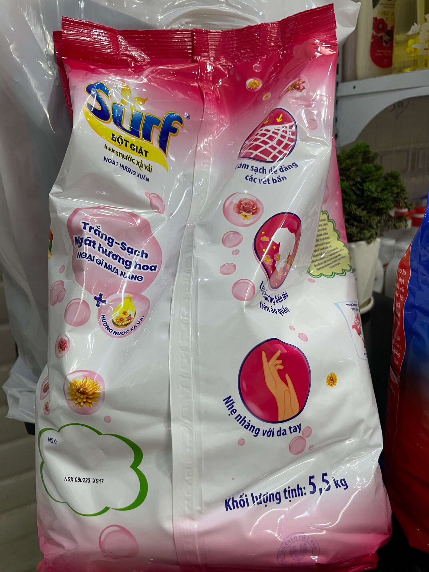 Bột giặt Surf 5,5kg