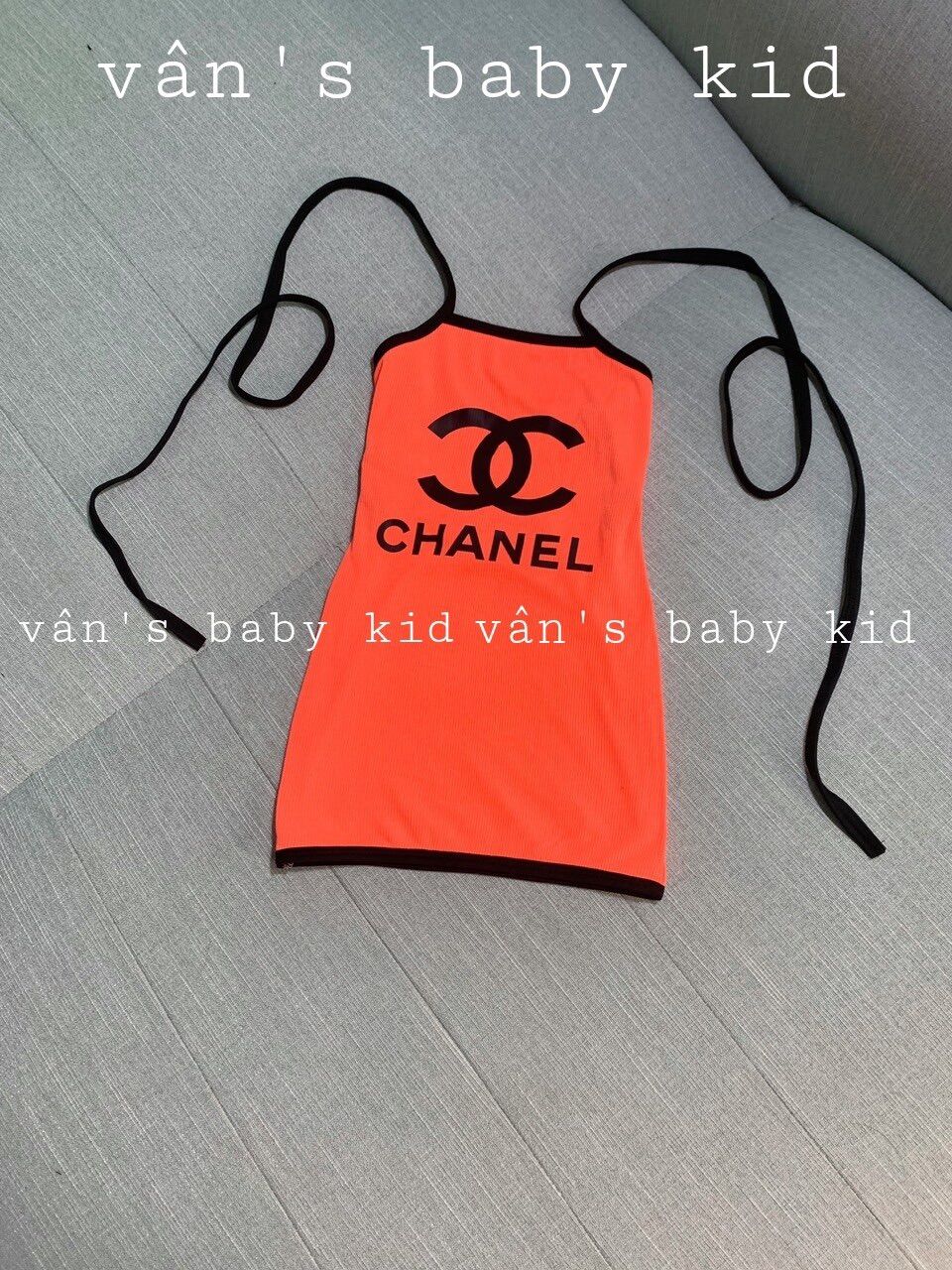 [ hàng có sẵn] đầm body cổ yếm cột nơ lưng bé gái