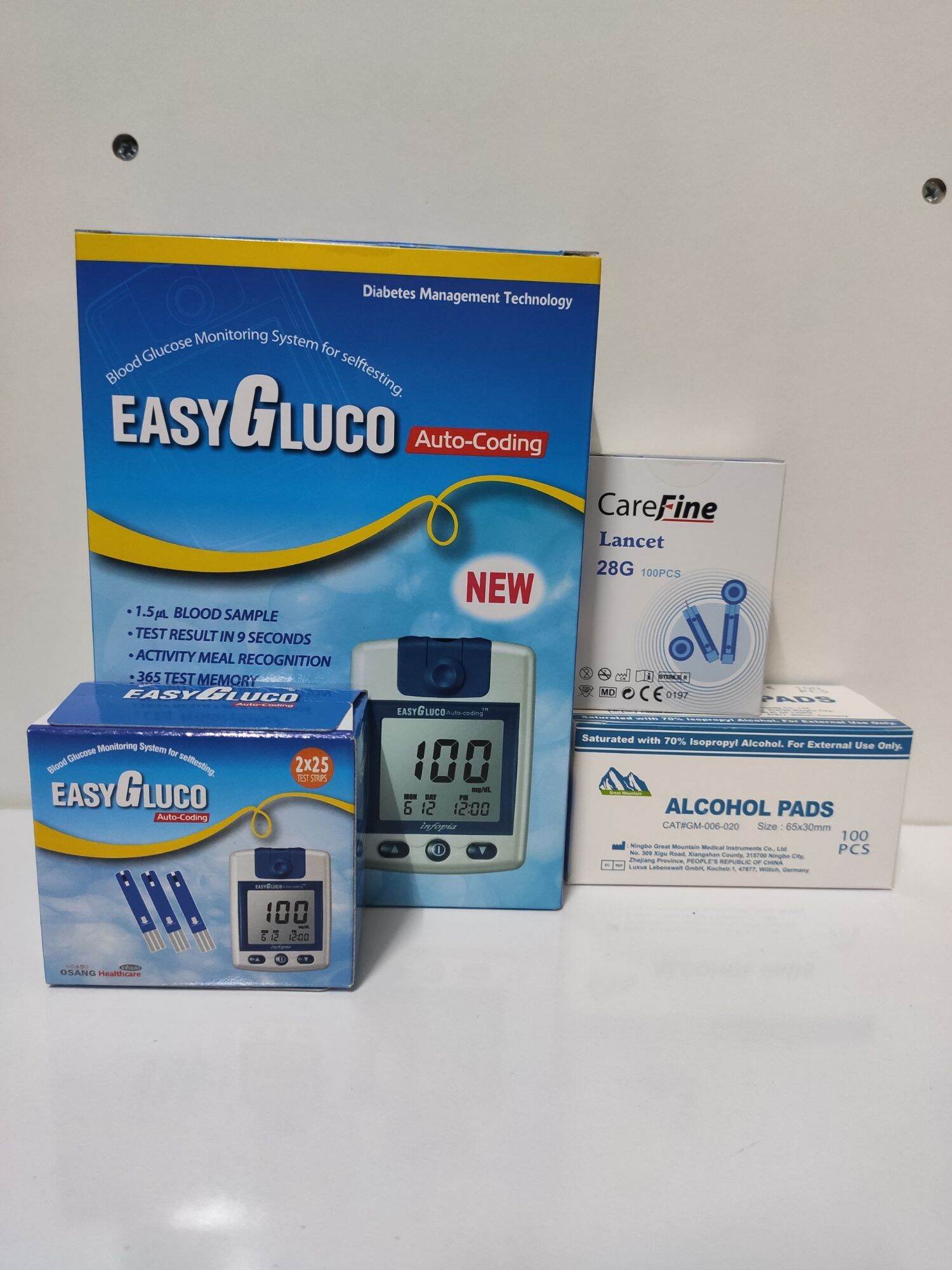 COMBO MÁY ĐO ĐƯỜNG HUYẾT EASY GLUCO  gồm 1 bộ máy đo đường huyết, 1 hộp 2