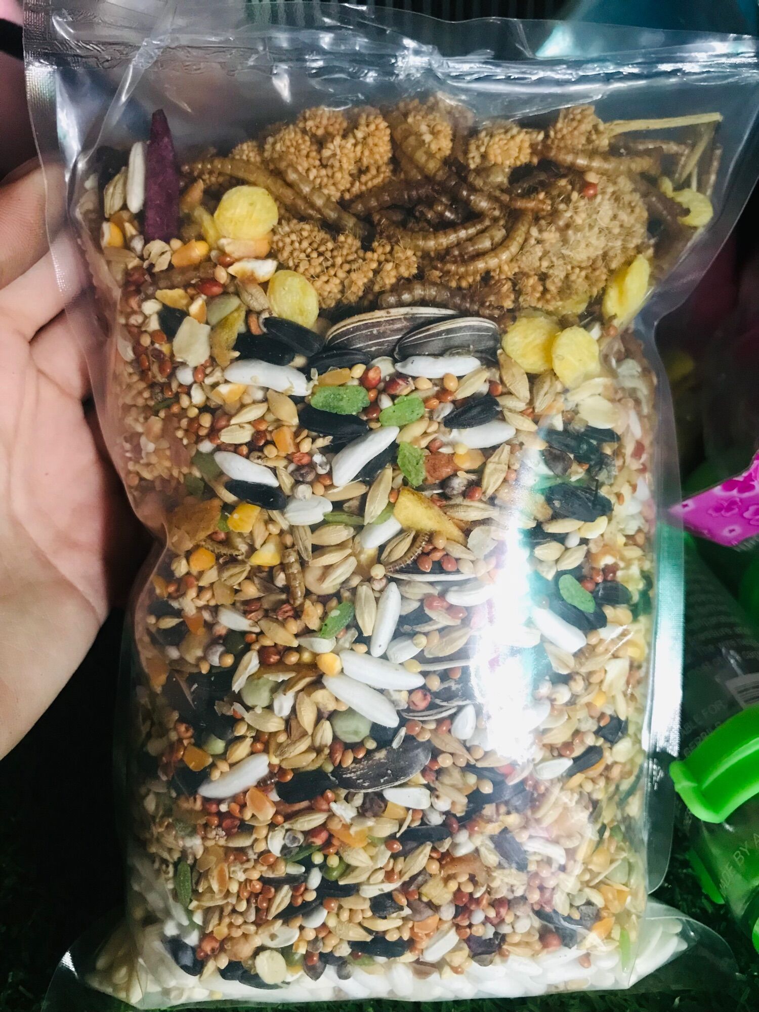 [HCM] [XÃ HÀNG LẤY TƯƠNG TÁC] 400g Thức ăn đặc biệt ngon kê chùm sâu..cho Hamster.