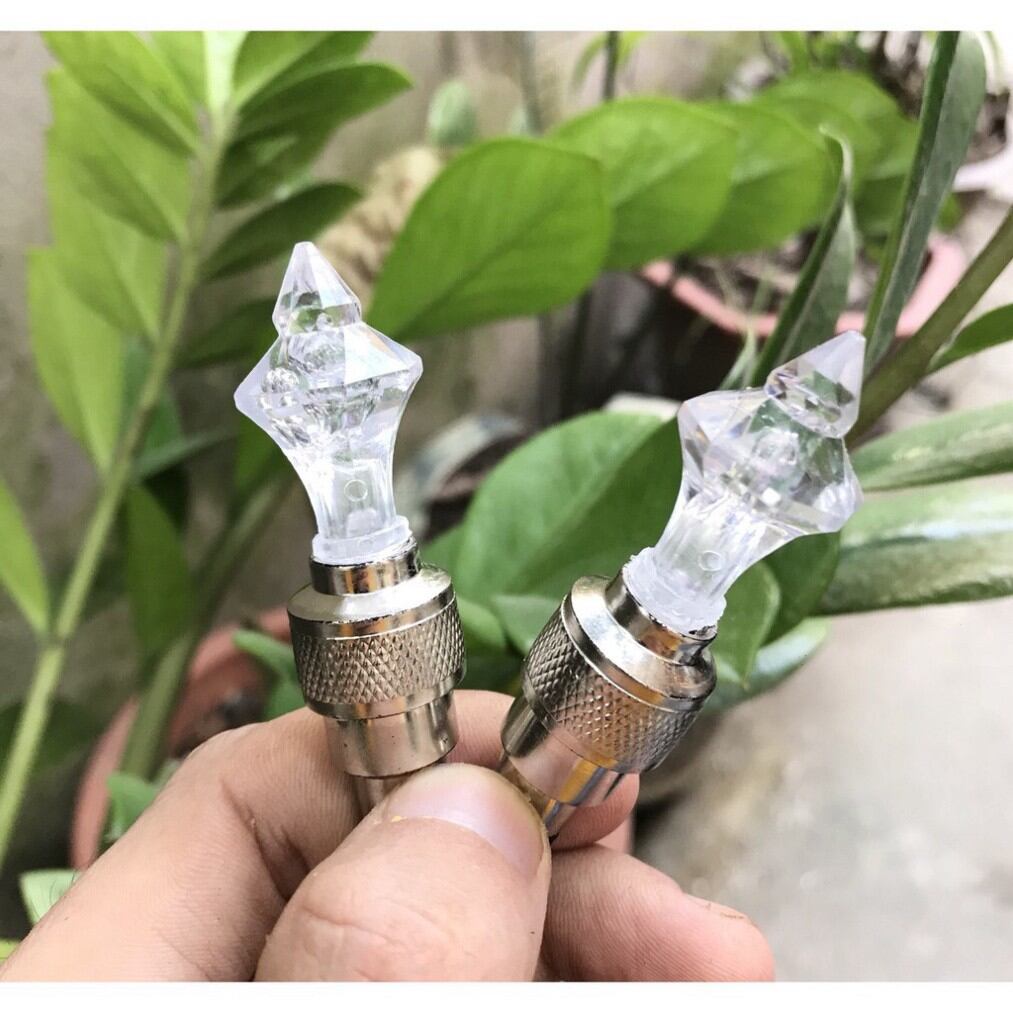 1 đôi đèn chân van 7 màu
