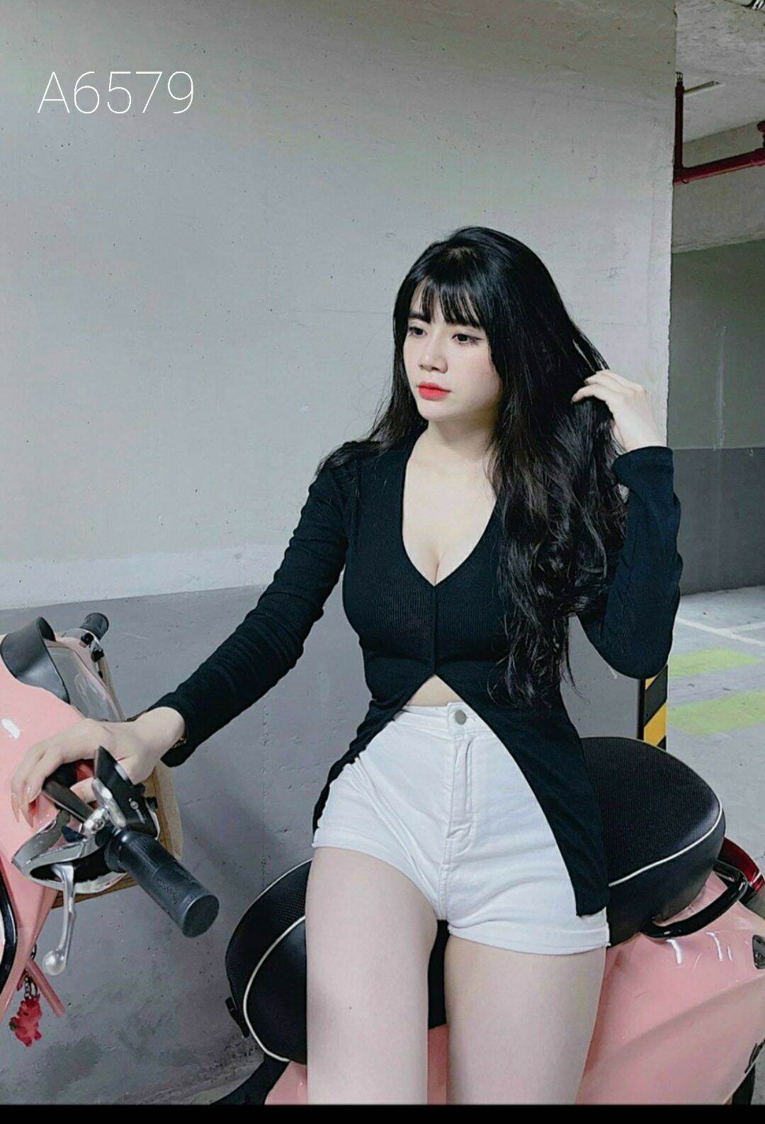 áo gân tay dài xẻ tà