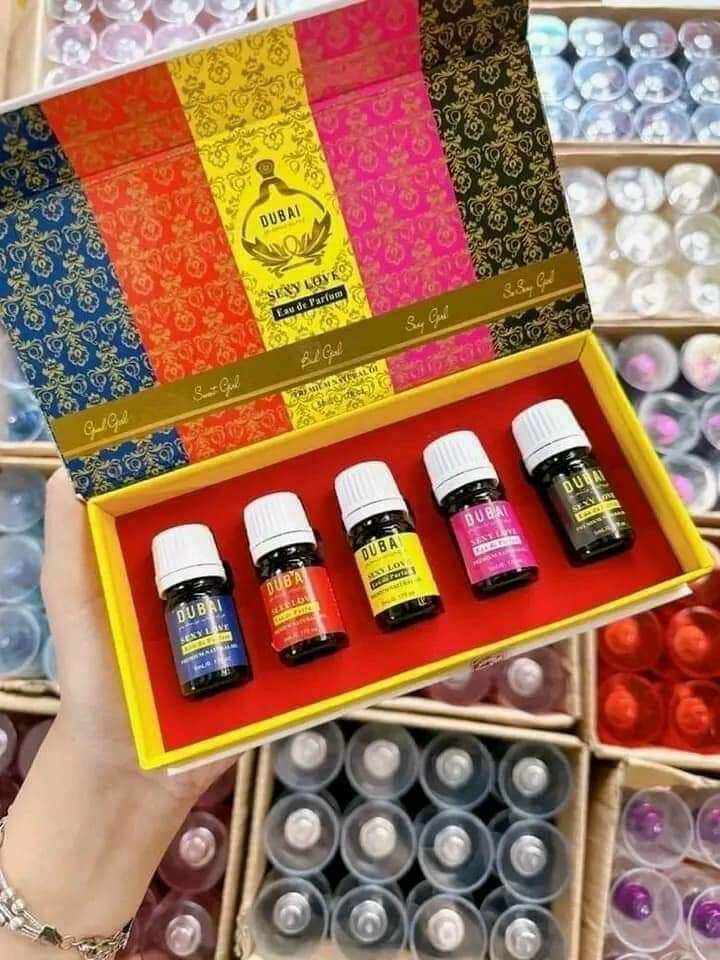 SÉT NƯỚC HOA CÔ BÉ DUBAI 5 CHAI
