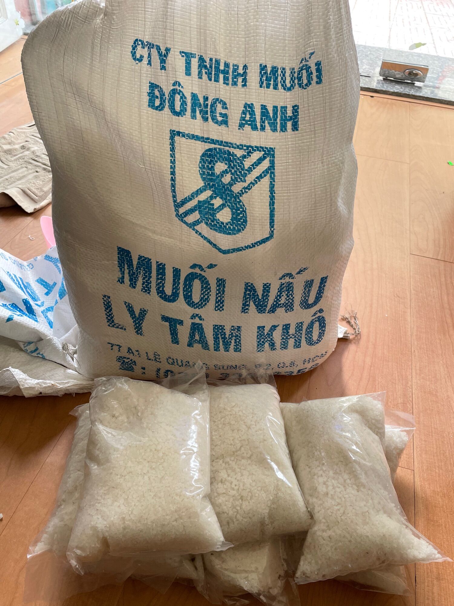 [HCM]Muối Hột 1kg hạt to