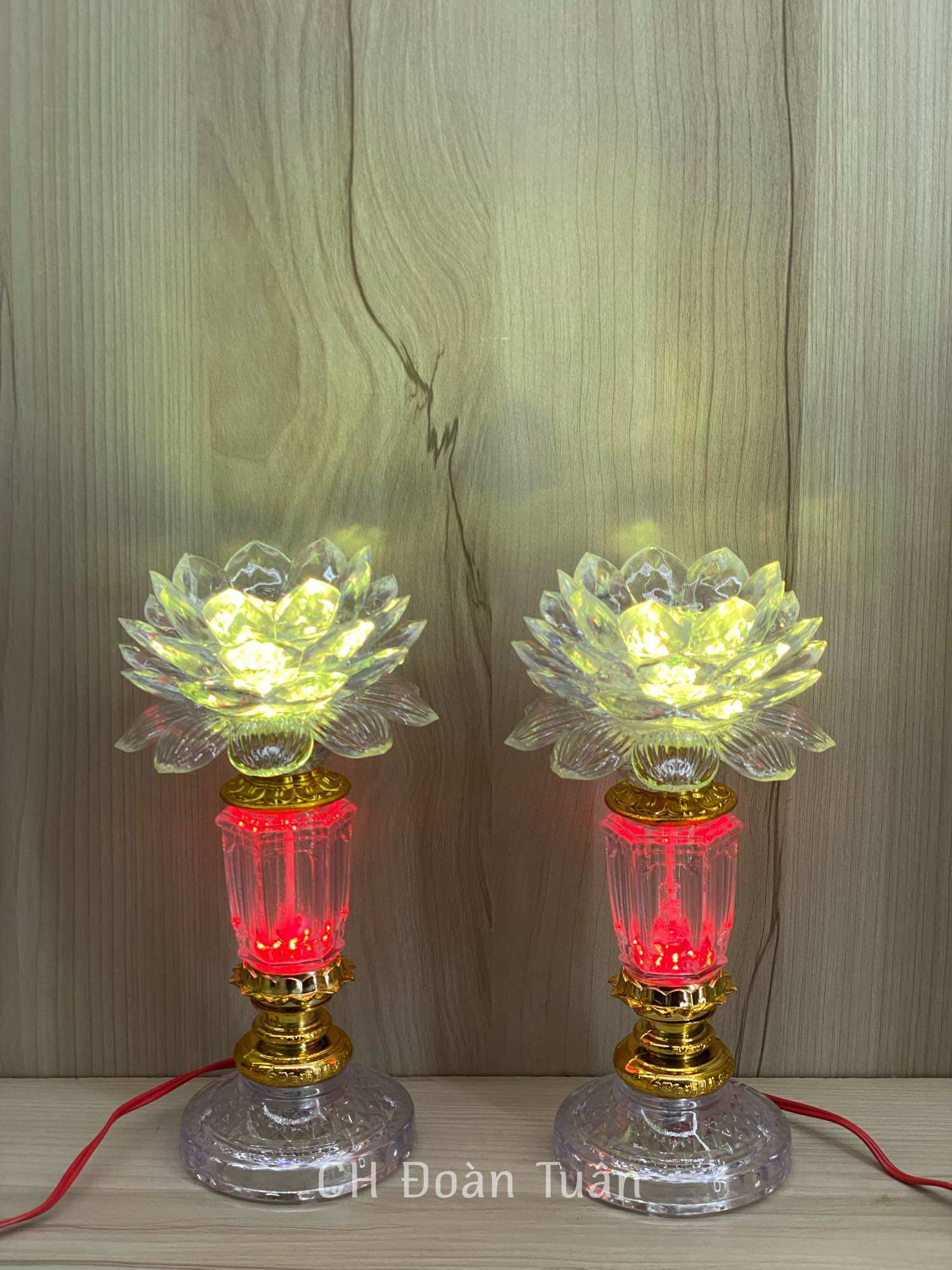 Cặp đèn thờ hoa sen đổi màu , đèn led tiết kiệm điện cao 25cm