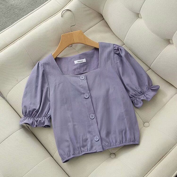 Áo cổ vuông tay phồng phong cách vintage