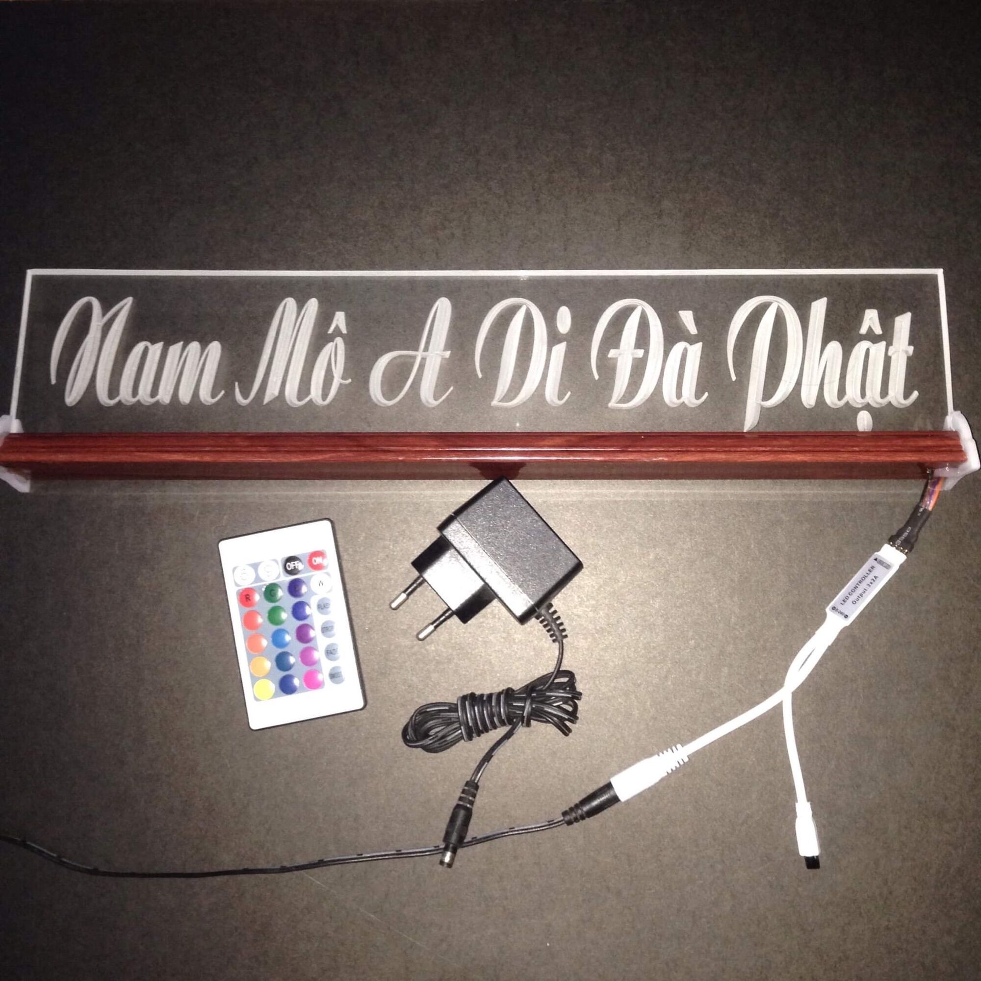 Chữ điện: Nam Mô A Di Đà Phật(9x30cm) để bàn