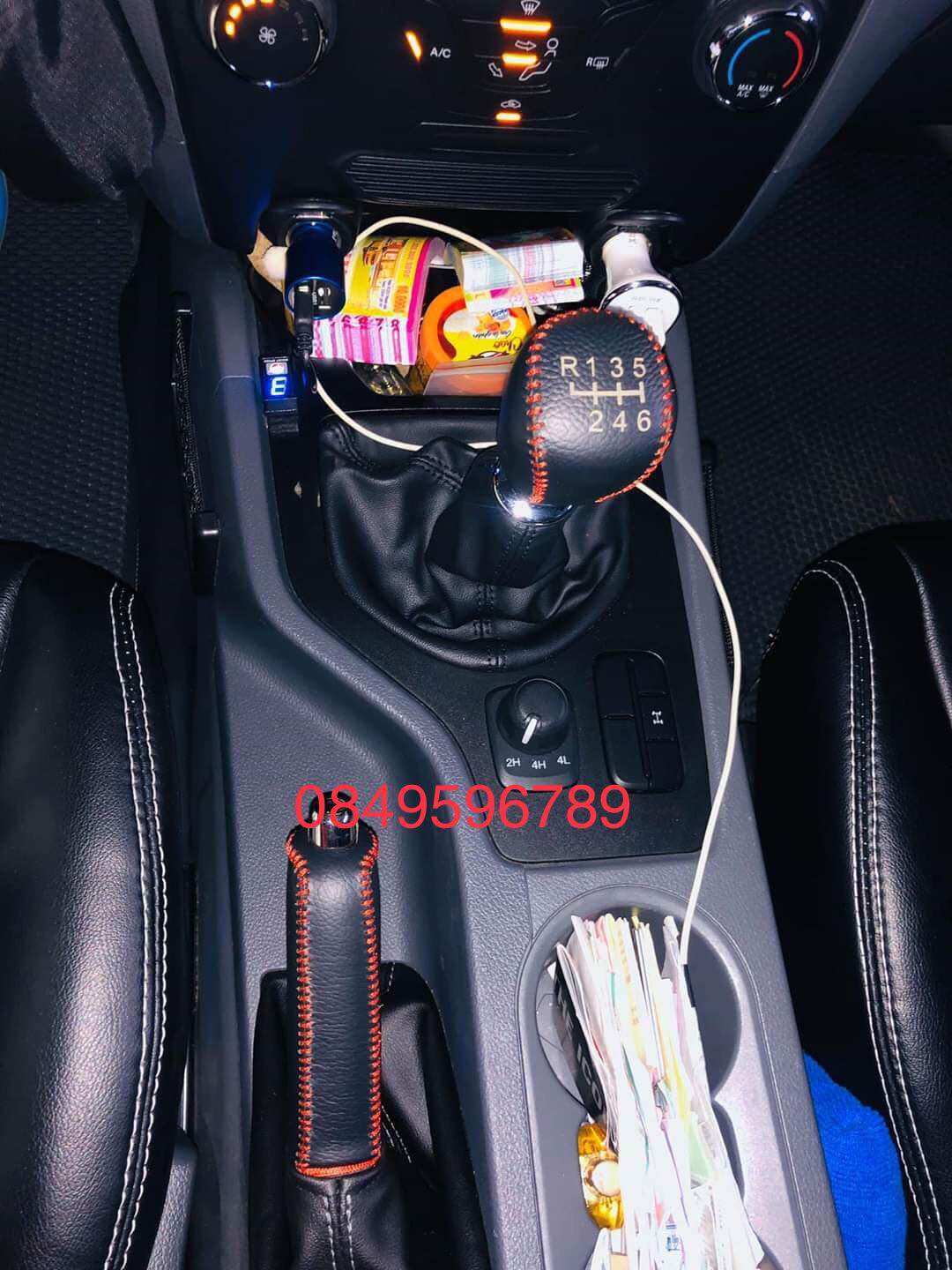 Boc cần số Ford Ranger XLS, XLT - 2014 - 2023 MT