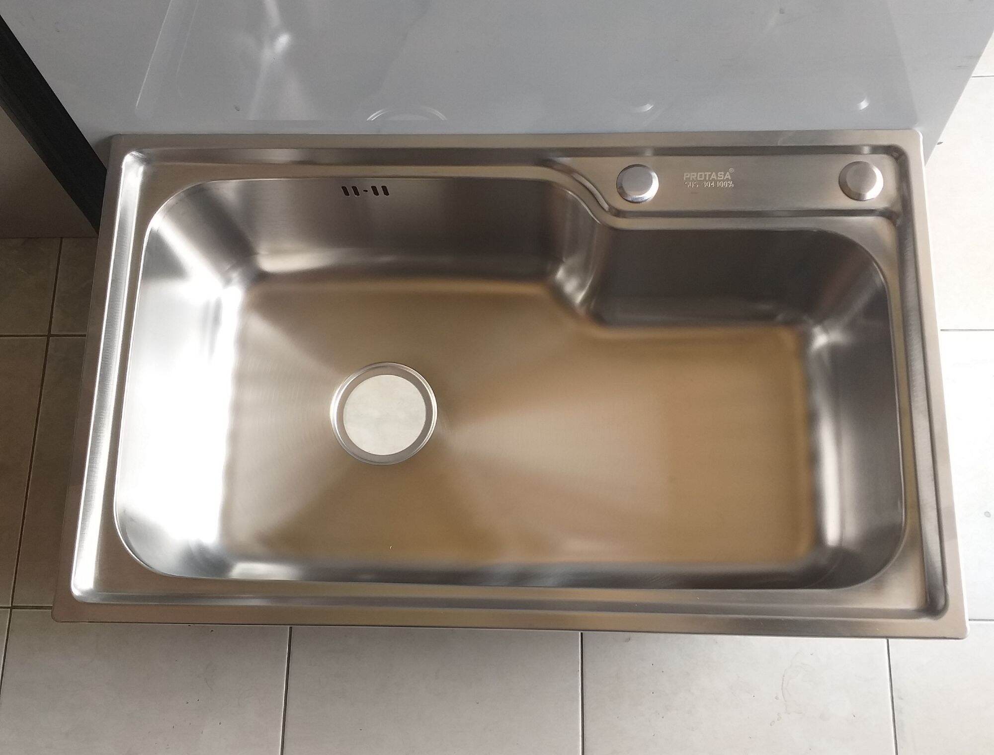Chậu rửa chén inox 304, kích thước lớn 75×45. giá gốc 2900000đ.