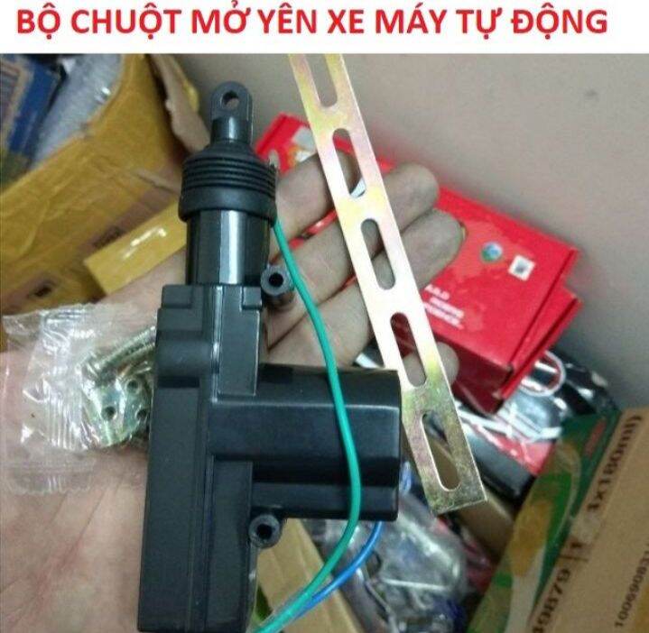 BỘ CHUỘT TỰ ĐỘNG MỞ YÊN XE MÁY BẰNG ĐIỆN CỰC CHẤT