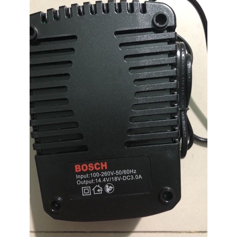 Sạc pin B 14.4v-18v 3A
