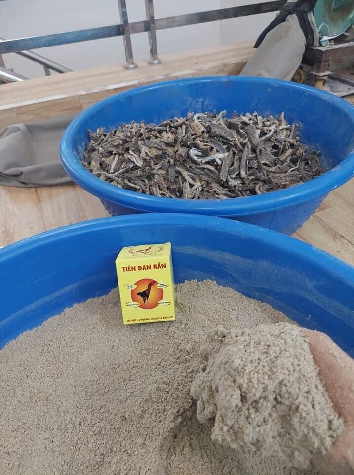 Mồi rắn Ưu việt