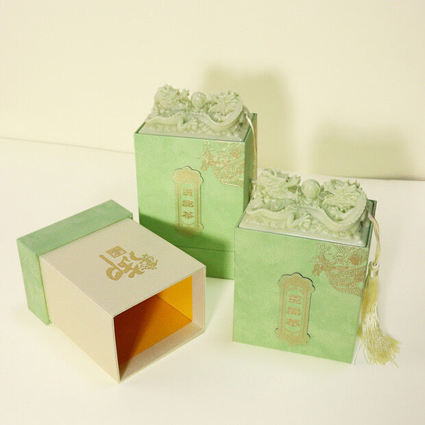 Hộp Long Ấn đựng trà sang trọng (cao 18cm, 9,5*12,5cm)