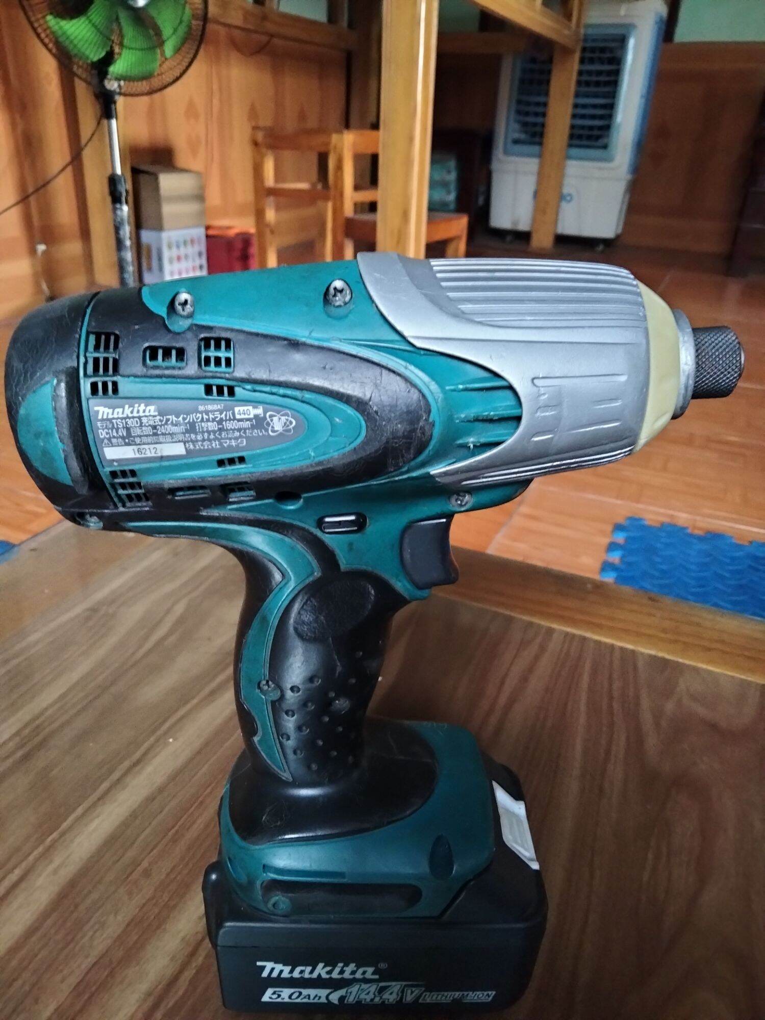 マキタ 香ばしい makita ソフトインパクト 14.4V