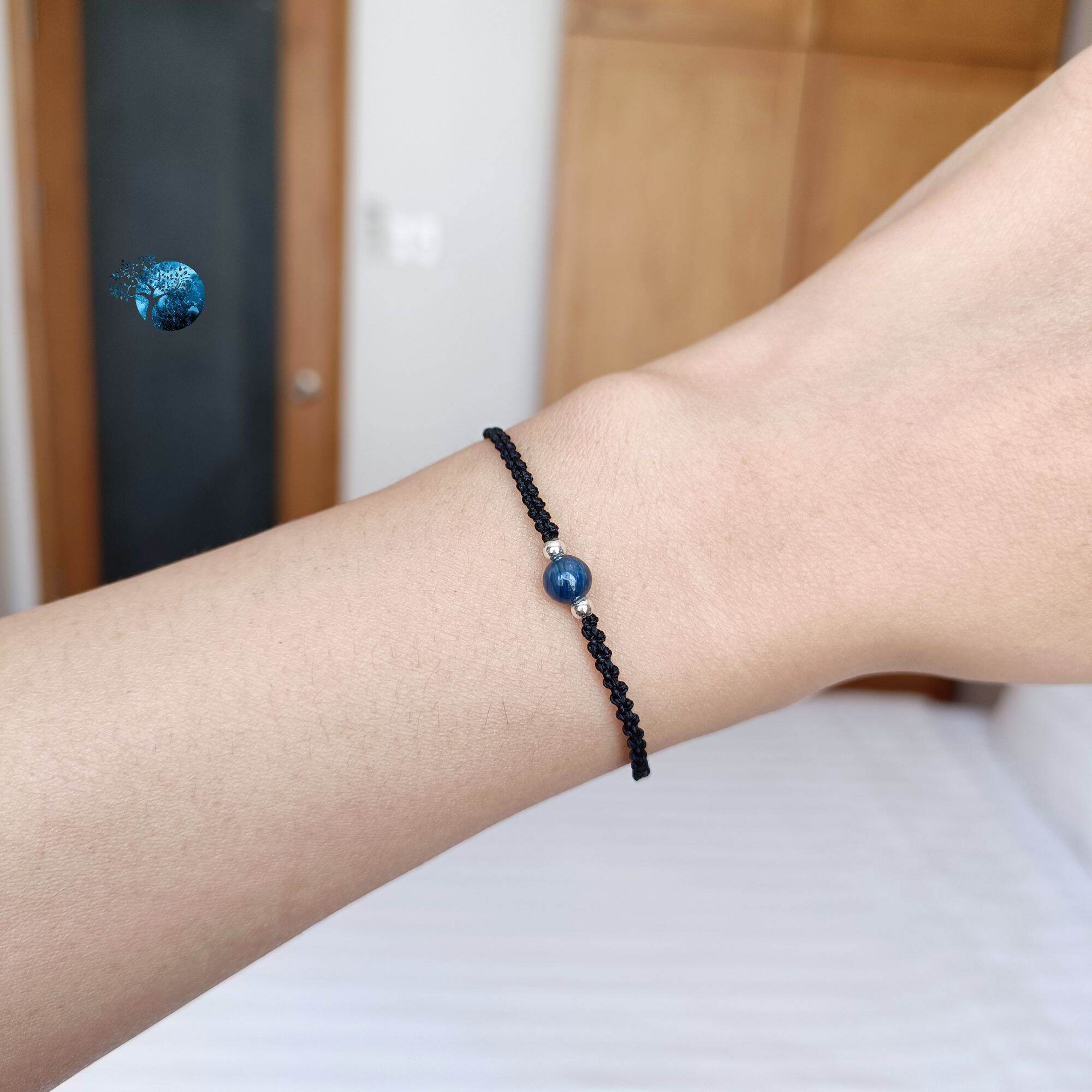 Vòng tay tết dây đá kyanite 5mm