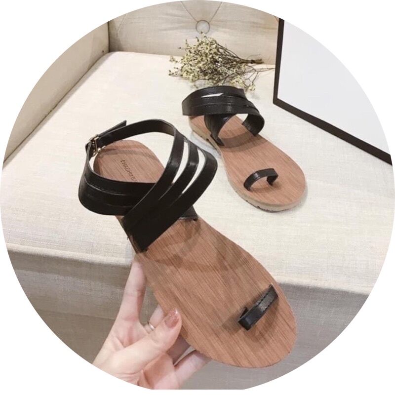 Giày sandal nữ xỏ ngón quai chéo cổ chân chiến binh hottrend