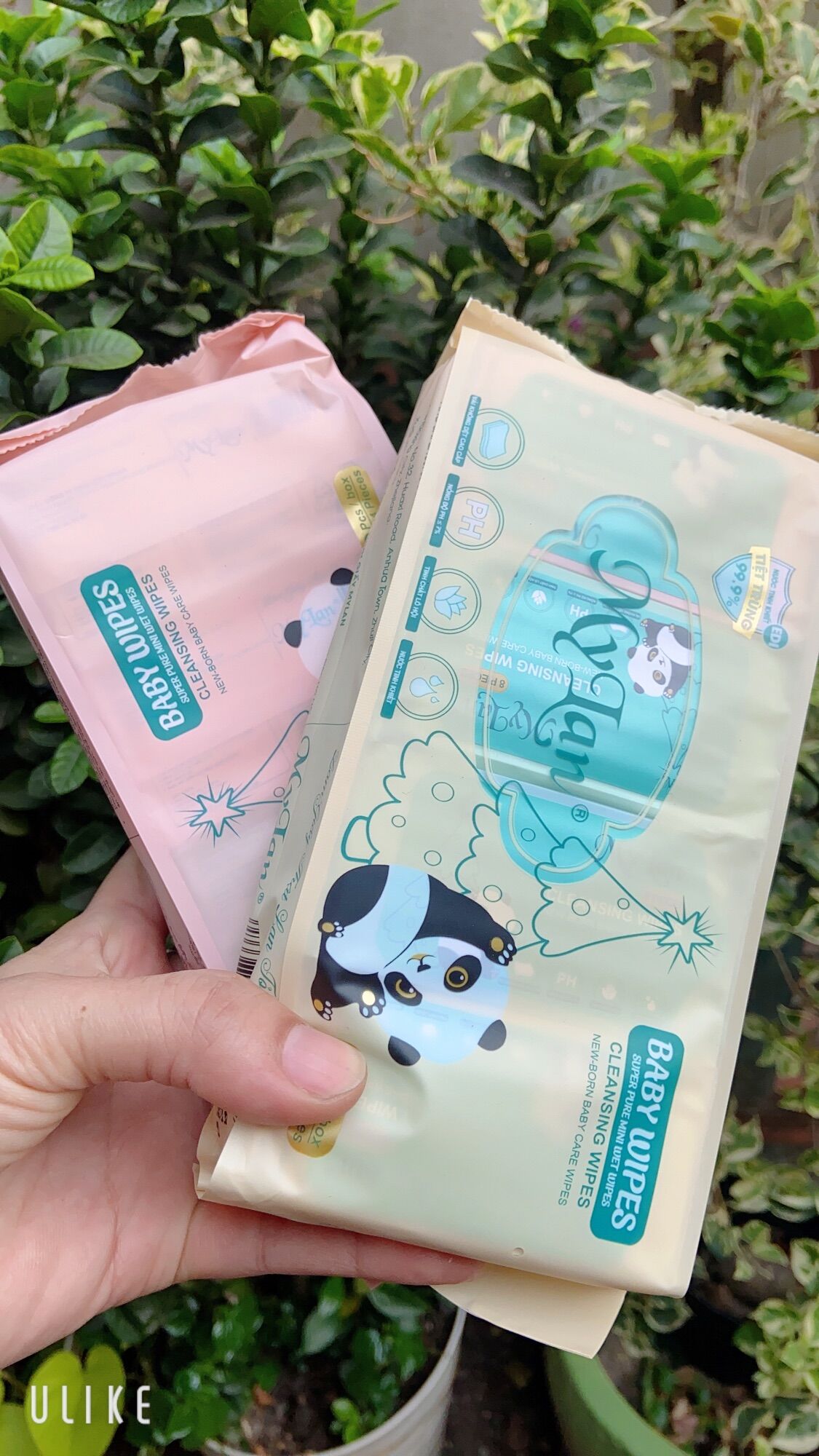 Khăn ướt mini cao cấp Mylan-Lốc 8 gói 64 tờ