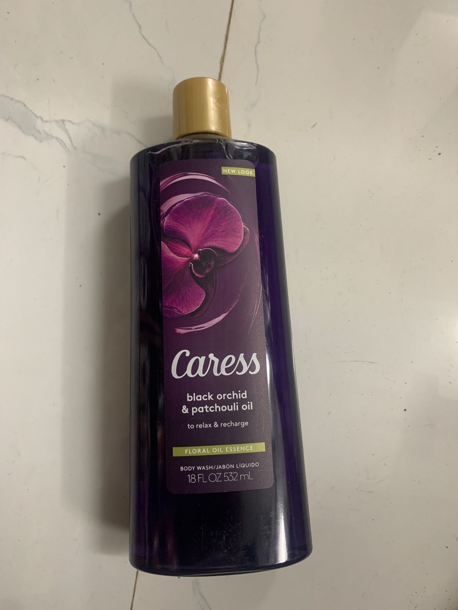 Sữa tắm dưỡng da hương nước hoa Caress 532ml của Mỹ