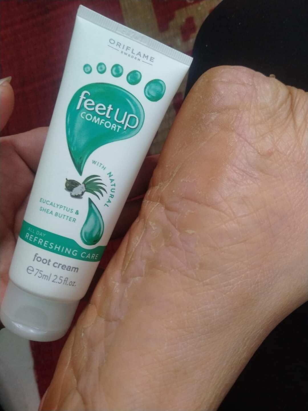 Kem Dưỡng ẩm  nứt gót da chân oriflame