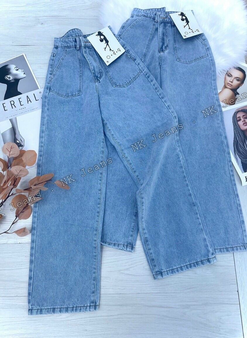 Quần jeans ống rộng hai túi trước