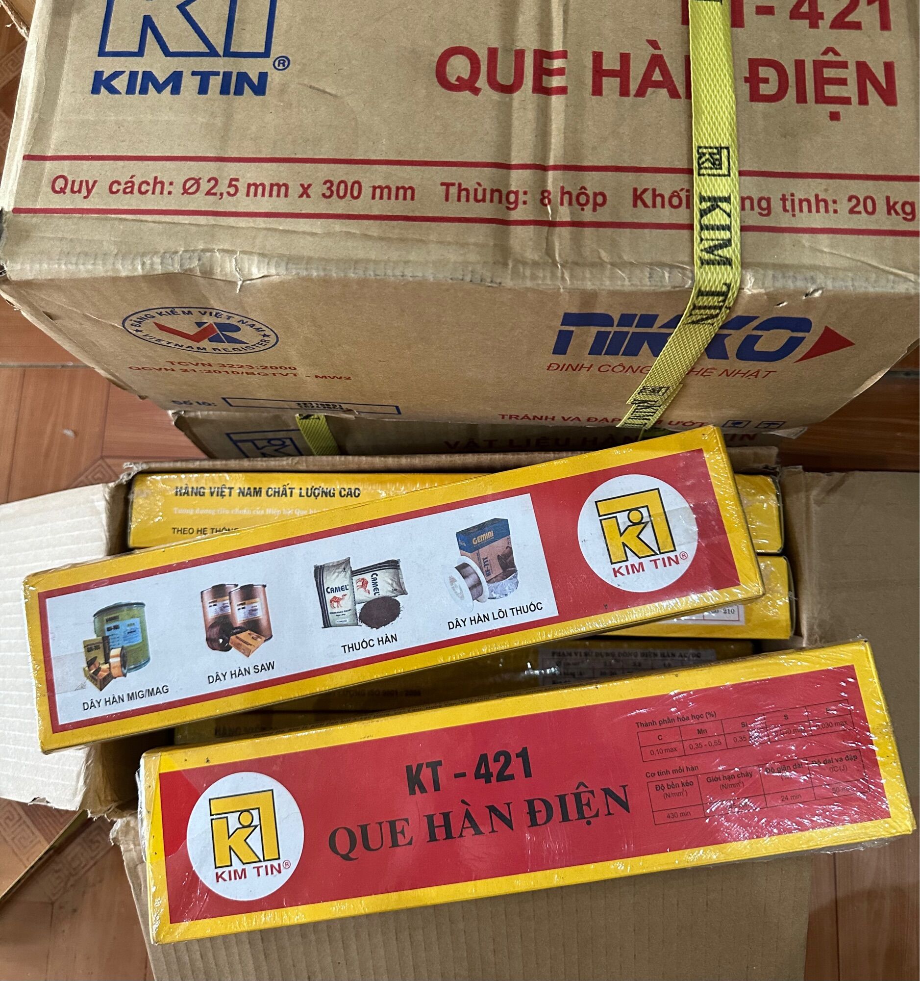 Que hàn sắt kim tín 2.5 ly