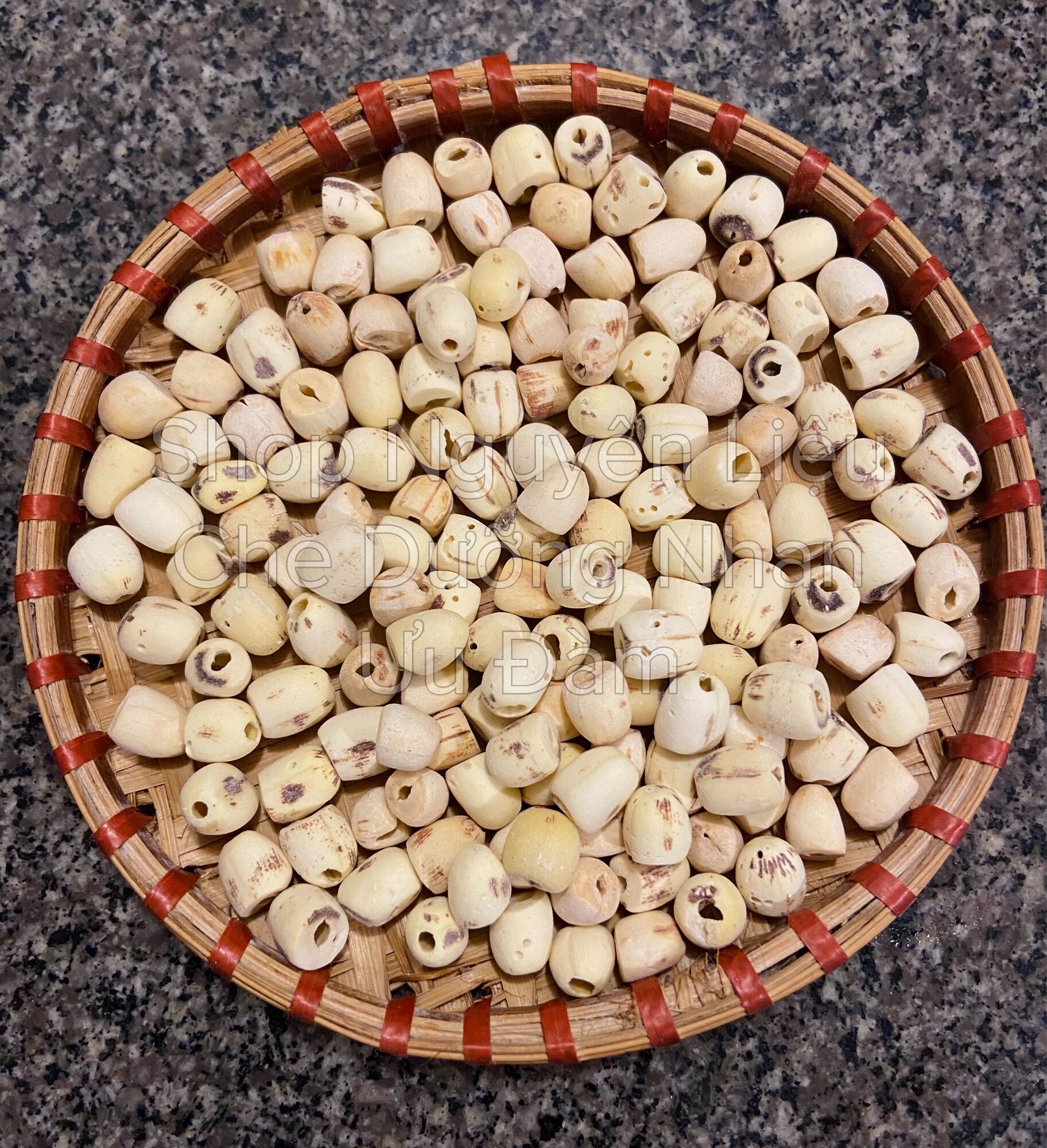 1kg Hạt sen khô - Hạt ý dĩ (hạt bo bo)